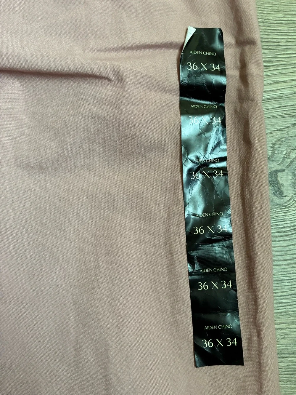 NWT Banana Republic Mens 36x34 Pink Aiden Summer Weight Chino Stretch